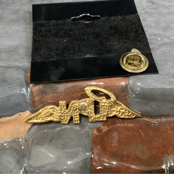 🟡 Vintage - JJ Jonette Gold Tone “LPN Angel Halo” Lapel Pin - Excellent - Picture 7 of 8